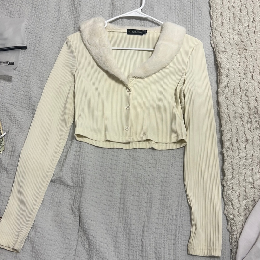 Prettylittlething Cream long sleeve fur top